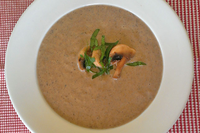 Walnut and Mushroom Soup